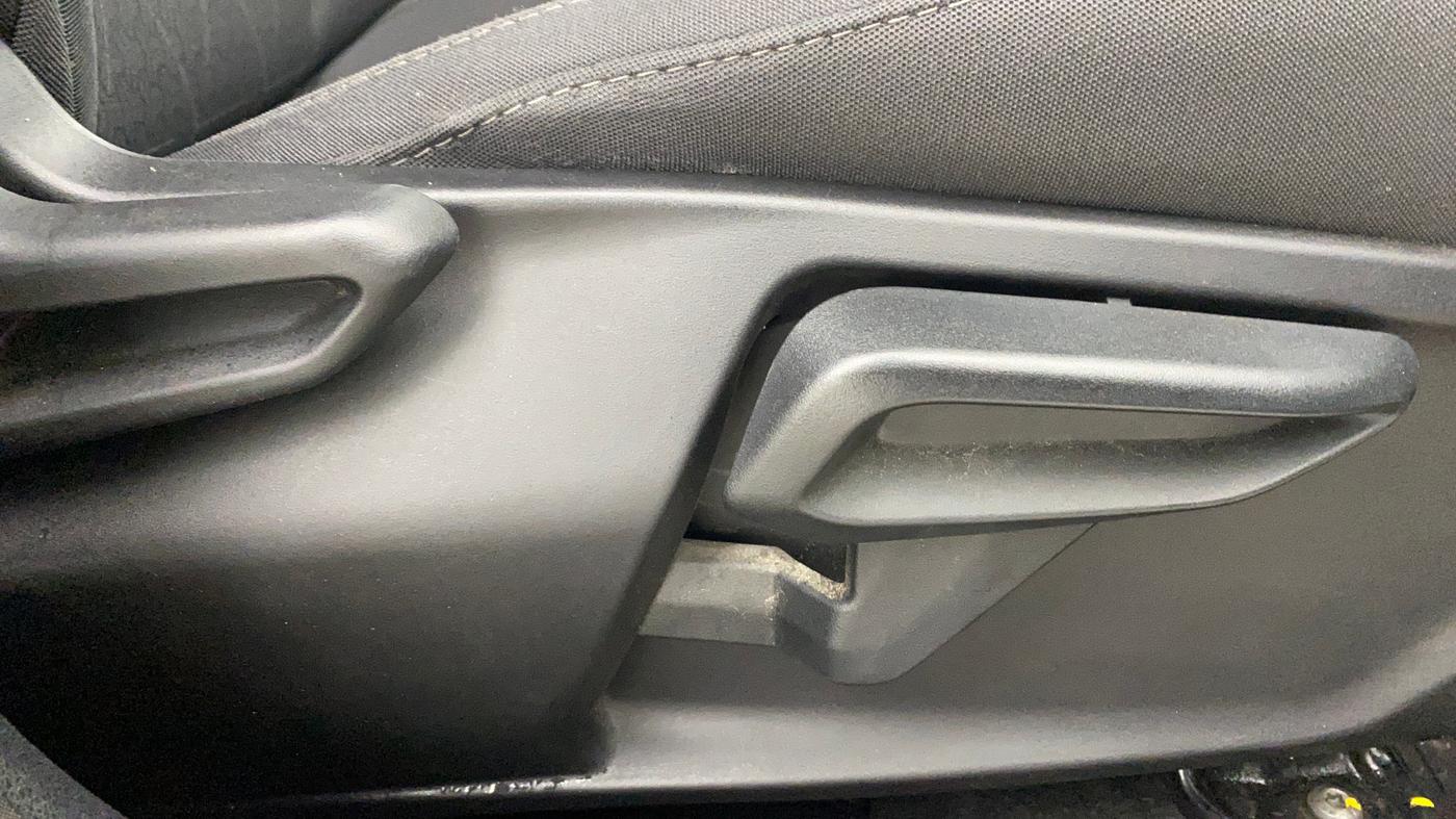 2024 Tata TIAGO NRG  NRG XZA CNG, CNG, Automatic, 20,409 km, Driver Side Adjustment Panel