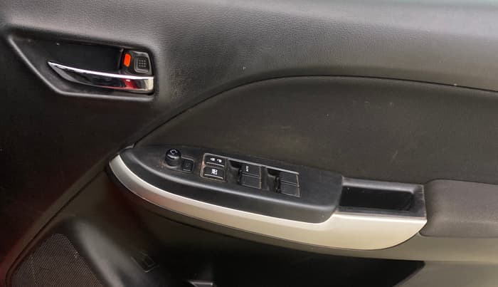 2018 Maruti Baleno ZETA CVT PETROL 1.2, Petrol, Automatic, 1,23,992 km, Driver Side Door Panels Control