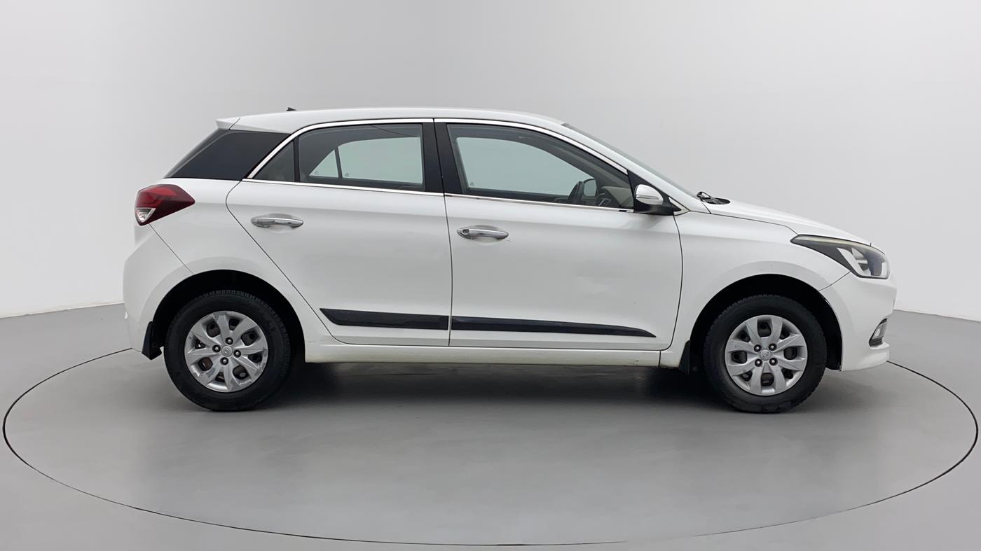 2017 Hyundai Elite i20 SPORTZ 1.2, Petrol, Manual, 51,035 km, Right Side View