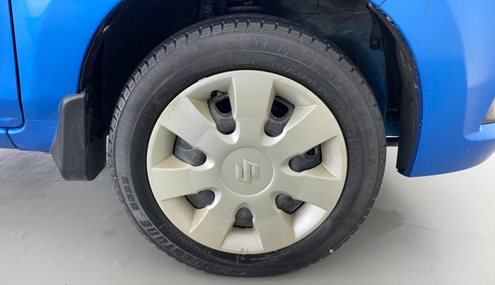 2016 Maruti Alto K10 VXI AMT P, Petrol, Automatic, 44,880 km, Right Front Wheel