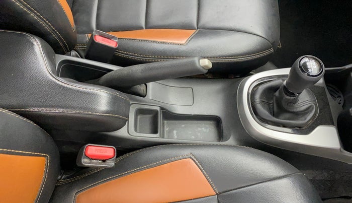 2018 Honda WR-V 1.5L I-DTEC VX MT, Diesel, Manual, 41,015 km, Gear Lever