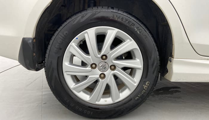2017 Maruti Swift Dzire ZDI AMT, Diesel, Automatic, 63,207 km, Right Rear Wheel
