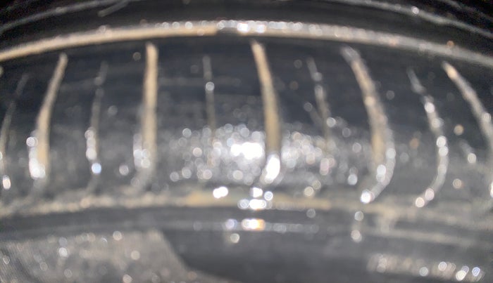 2021 Hyundai VENUE SX 1.0 TURBO IMT, Petrol, Manual, 91,713 km, Left Rear Tyre Tread