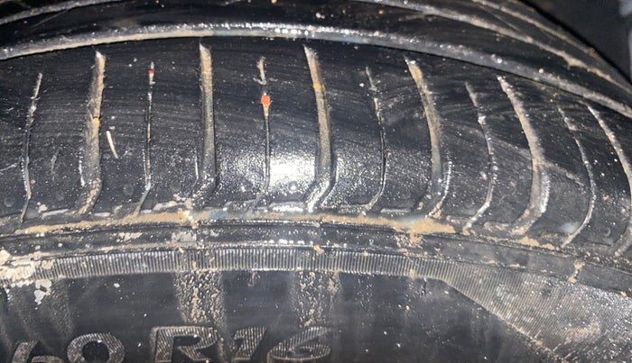 2021 Hyundai VENUE SX 1.0 TURBO IMT, Petrol, Manual, 91,713 km, Right Front Tyre Tread