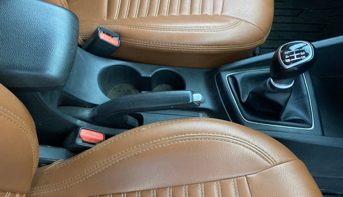 2017 Hyundai Elite i20 SPORTZ 1.4 CRDI, Diesel, Manual, 52,238 km, Gear Lever