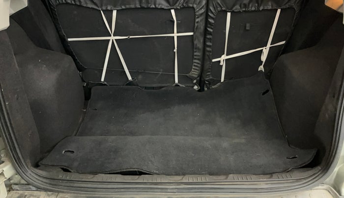 2015 Ford Ecosport TITANIUM 1.5L PETROL AT, Petrol, Automatic, 77,987 km, Boot Inside