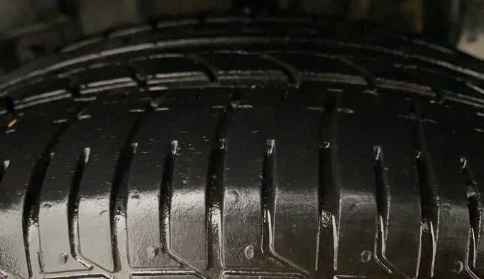 2022 Tata TIGOR XZ PLUS CNG, CNG, Manual, 27,301 km, Left Rear Tyre Tread