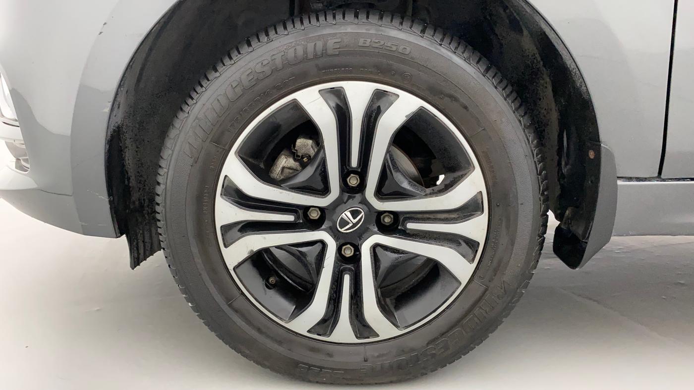 2022 Tata TIGOR XZ PLUS CNG, CNG, Manual, 27,301 km, Left Front Wheel