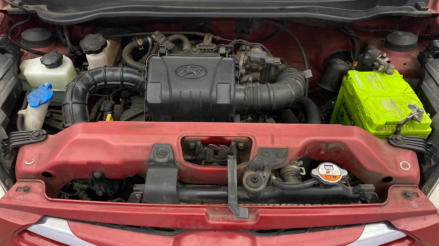 2018 Hyundai Eon MAGNA +, Petrol, Manual, 53,017 km, Engine View