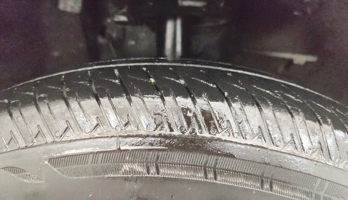 2023 Tata PUNCH ADVENTURE AMT, Petrol, Automatic, 25,116 km, Right Front Tyre Tread