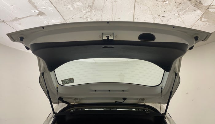 2020 KIA SELTOS HTX 1.5 PETROL, Petrol, Manual, 15,926 km, Boot Door Open