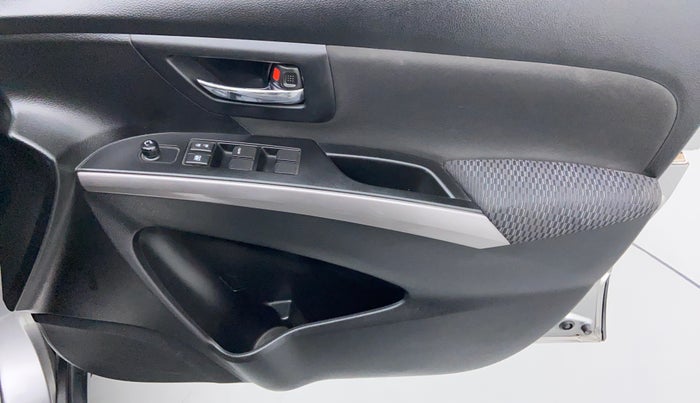2018 Maruti S Cross SIGMA SHVS, Diesel, Manual, 37,937 km, Driver Side Door Panel Controls