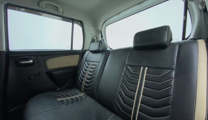 2017 Maruti Wagon R 1.0 LXI, Petrol, Manual, 71,729 km, Right Side Rear Door Cabin