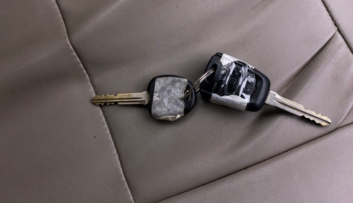 2019 Hyundai NEW SANTRO SPORTZ MT, Petrol, Manual, 89,815 km, Key Close Up