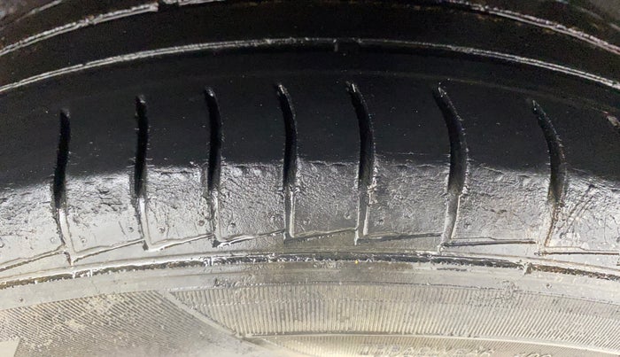 2019 Hyundai NEW SANTRO SPORTZ MT, Petrol, Manual, 89,815 km, Left Rear Tyre Tread