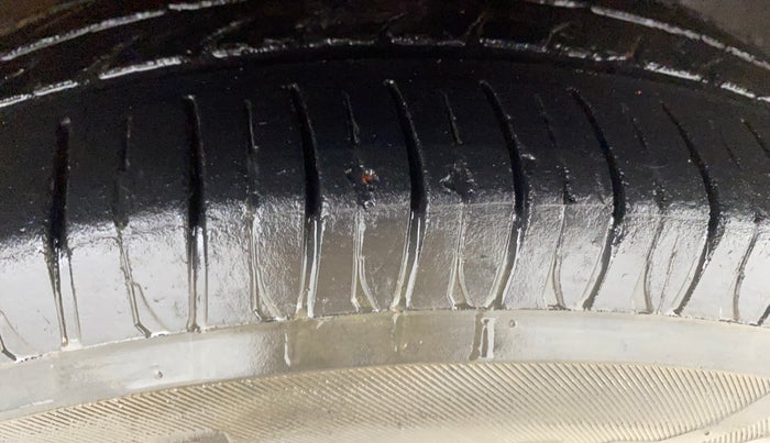 2019 Hyundai NEW SANTRO SPORTZ MT, Petrol, Manual, 89,815 km, Right Front Tyre Tread