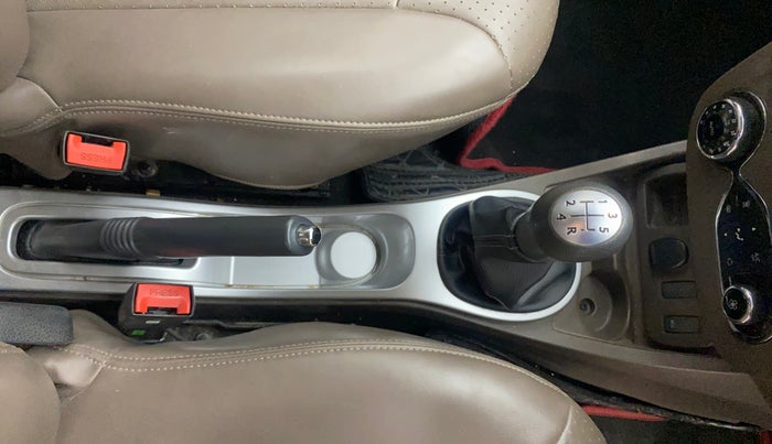 2019 Renault Duster 85 PS RXZ DIESEL, Diesel, Manual, 91,883 km, Gear Lever