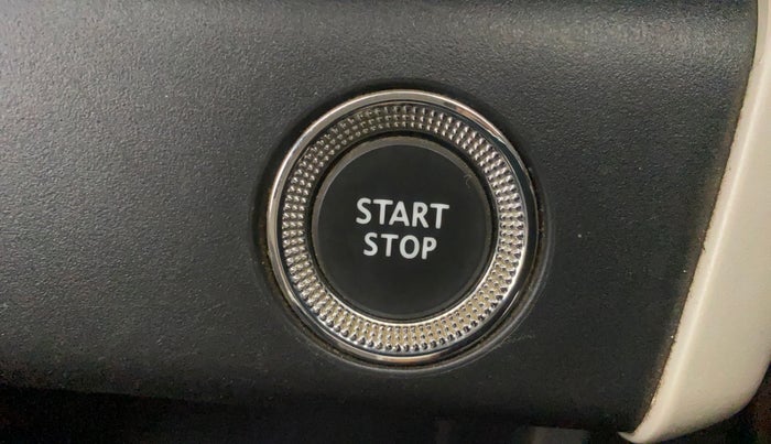 2020 Renault TRIBER RXZ, Petrol, Manual, 23,031 km, Keyless Start/ Stop Button