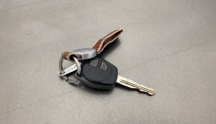 2021 Maruti Baleno DELTA PETROL 1.2, Petrol, Manual, 39,343 km, Key Close Up