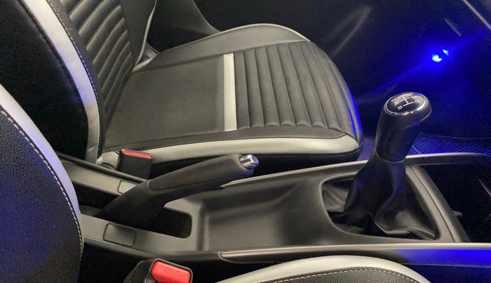 2021 Maruti Baleno DELTA PETROL 1.2, Petrol, Manual, 39,343 km, Gear Lever