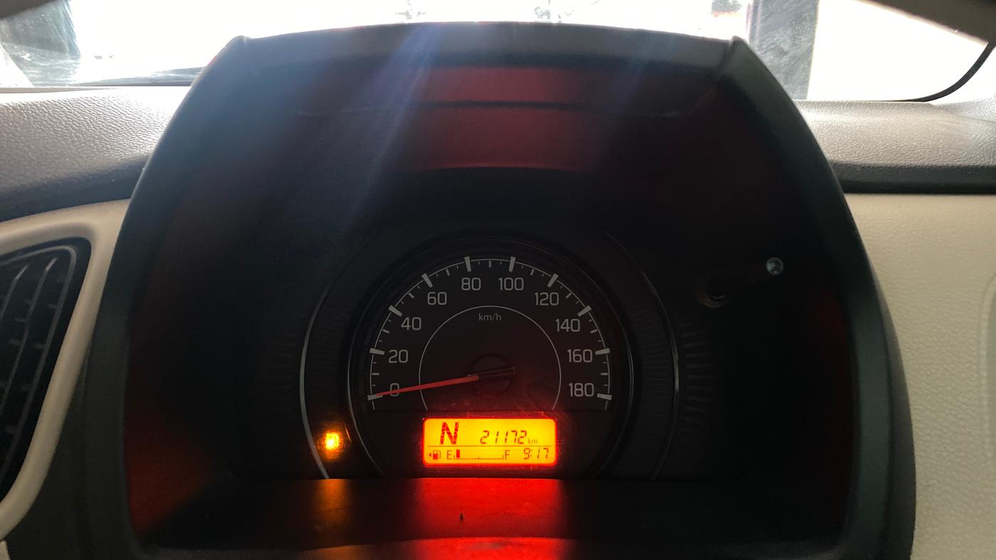 2019 Maruti New Wagon-R VXI 1.2 AMT, Petrol, Automatic, 21,172 km, Odometer Image