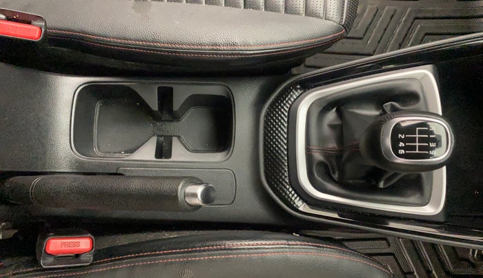 2022 KIA SONET GTX PLUS 1.0 IMT, Petrol, Manual, 18,318 km, Gear Lever