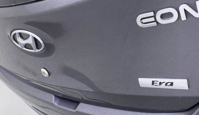 2016 Hyundai Eon ERA +, Petrol, Manual, 49,914 km, Dicky (Boot door) - Slightly dented