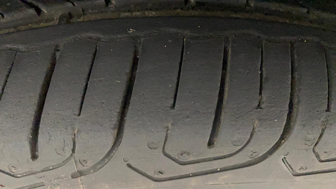 2016 Nissan Micra XV CVT, Petrol, Automatic, 61,039 km, Left Front Tyre Tread