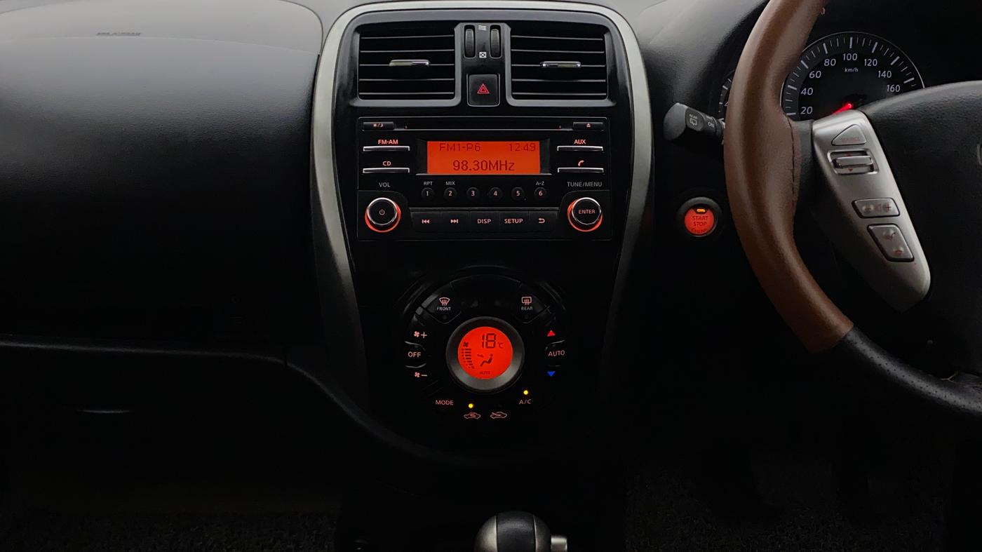 2016 Nissan Micra XV CVT, Petrol, Automatic, 61,039 km, Air Conditioner