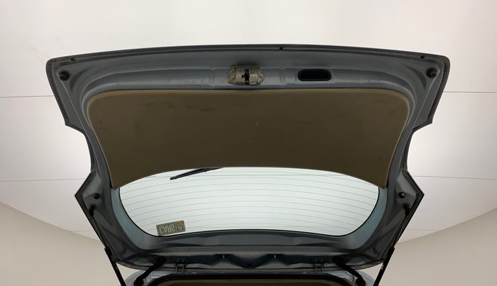 2012 Maruti Ertiga ZDI, Diesel, Manual, 1,06,213 km, Boot Door Open