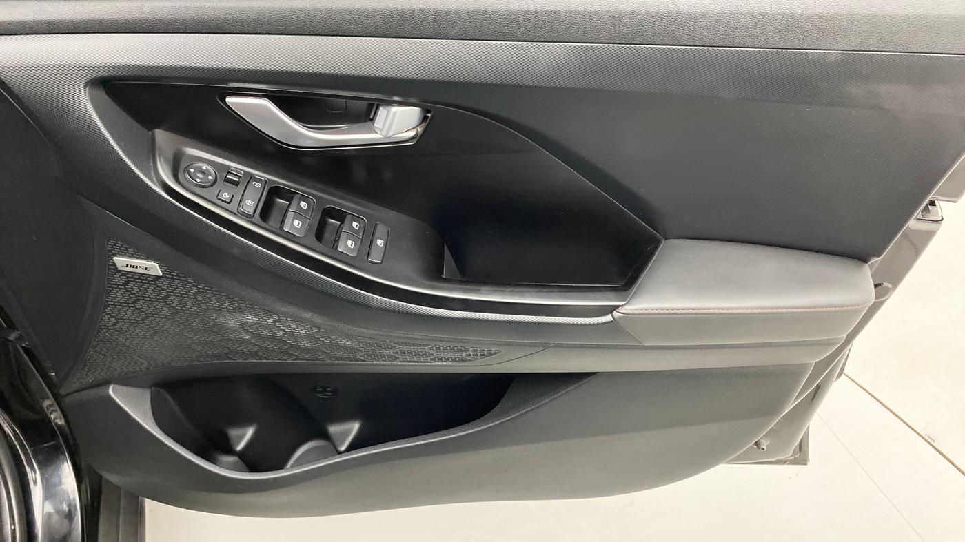 2020 Hyundai Creta SX (O) 1.4 TURBO DCT, Petrol, Automatic, 64,369 km, Driver Side Door Panels Control