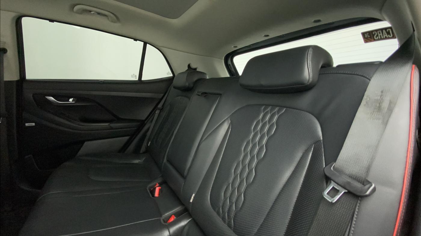 2020 Hyundai Creta SX (O) 1.4 TURBO DCT, Petrol, Automatic, 64,369 km, Right Side Rear Door Cabin