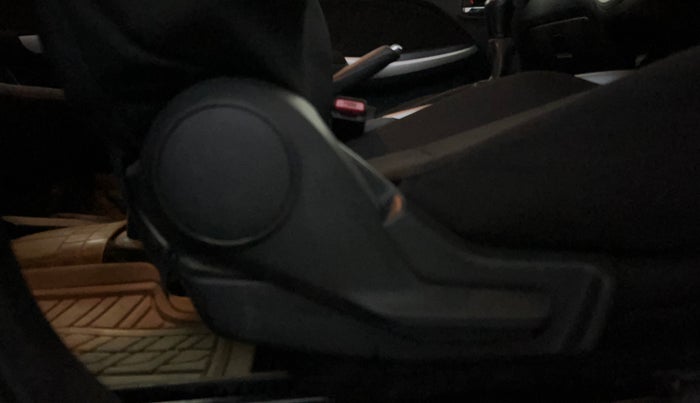 2018 Maruti Baleno DELTA PETROL 1.2, Petrol, Manual, 72,925 km, Driver Side Adjustment Panel