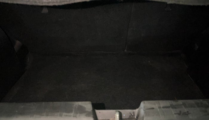 2018 Maruti Baleno DELTA PETROL 1.2, Petrol, Manual, 72,925 km, Boot Inside