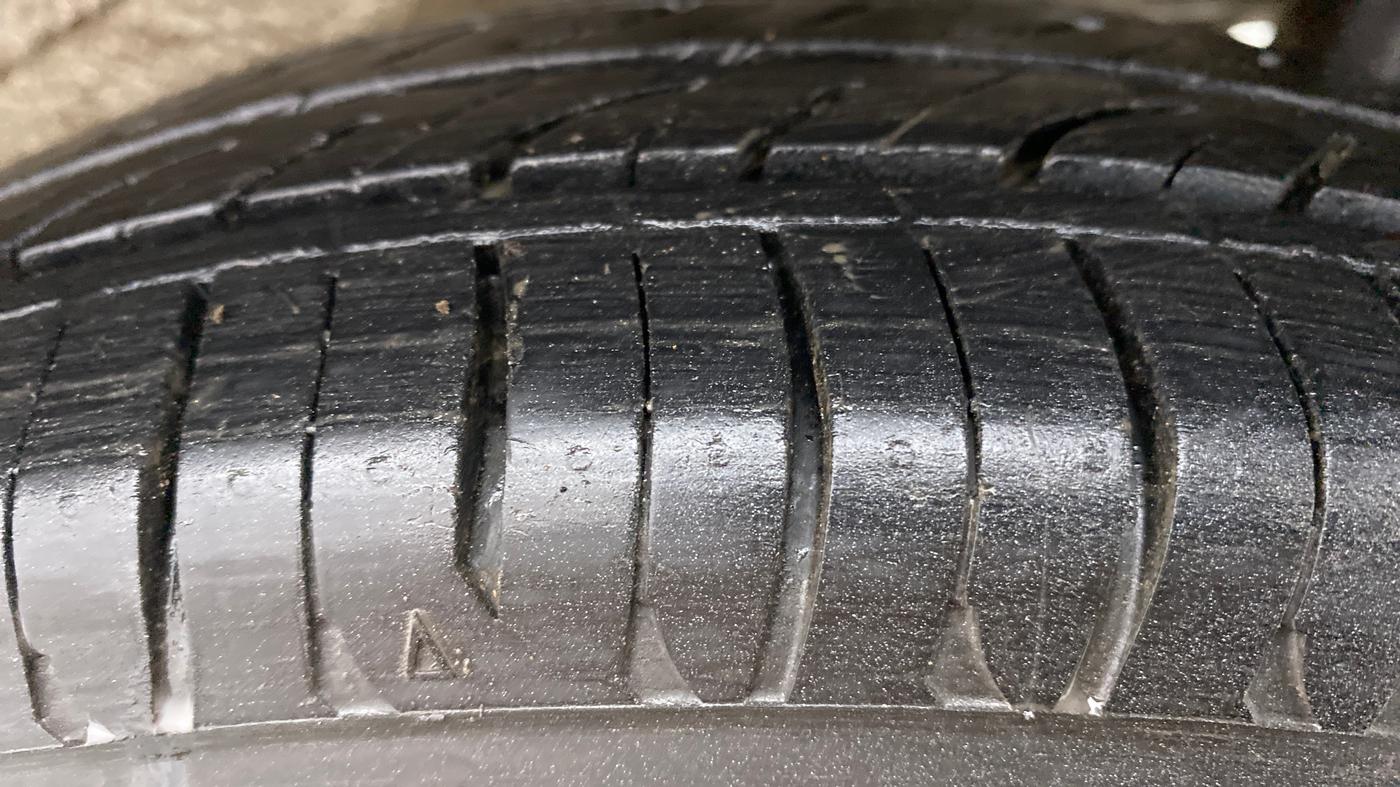 2014 Maruti Wagon R 1.0 LXI CNG, CNG, Manual, 59,130 km, Left Rear Tyre Tread