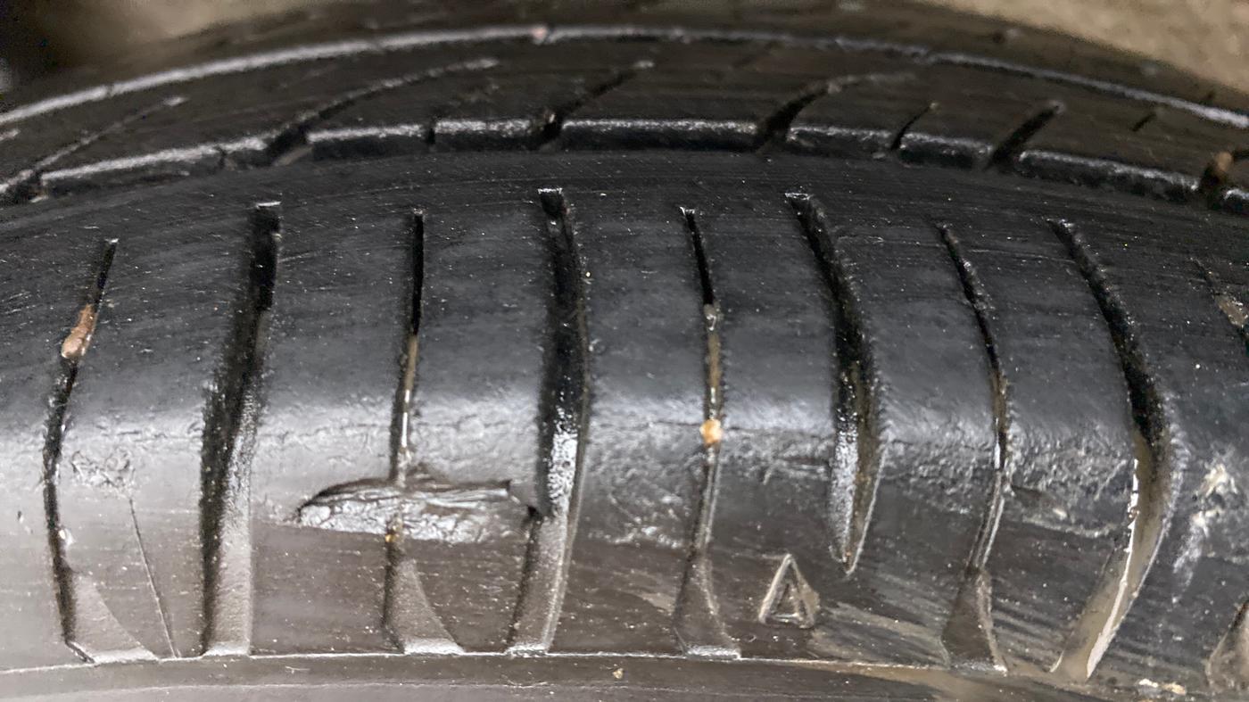 2014 Maruti Wagon R 1.0 LXI CNG, CNG, Manual, 59,130 km, Right Rear Tyre Tread