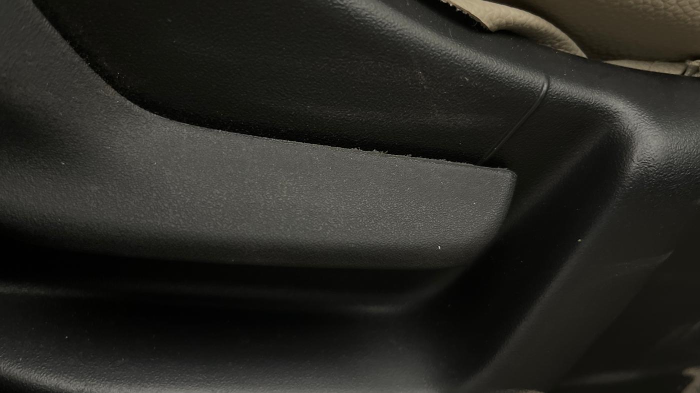 2023 Maruti New Wagon-R LXI CNG 1.0, CNG, Manual, 46,708 km, Driver Side Adjustment Panel