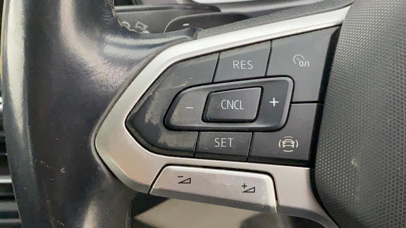 2022 Volkswagen TAIGUN TOPLINE 1.0 TSI AT, Petrol, Automatic, 44,705 km, Adaptive Cruise Control