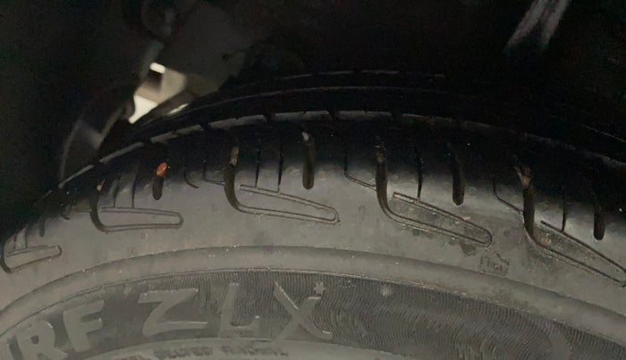 2014 Hyundai Grand i10 SPORTZ AT 1.2 KAPPA VTVT, Petrol, Automatic, 48,939 km, Right Rear Tyre Tread