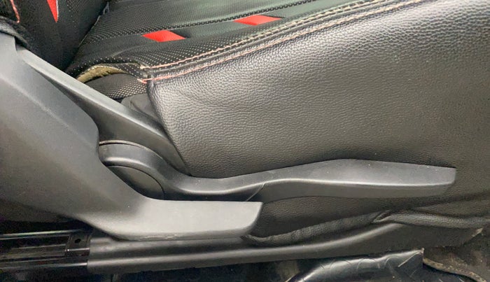 2020 Toyota Glanza V, Petrol, Manual, 47,059 km, Driver Side Adjustment Panel