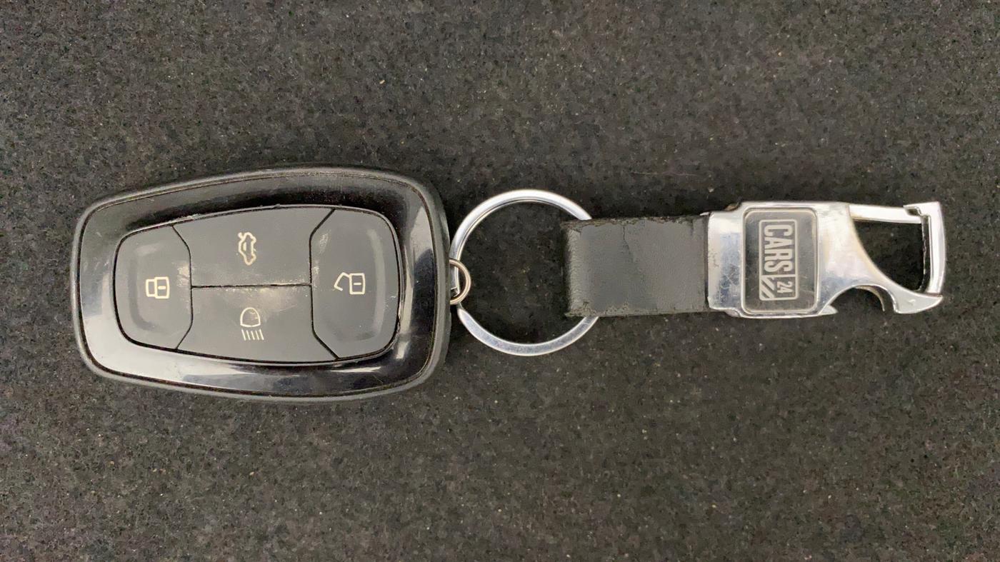 2021 Tata NEXON XZ PLUS PETROL, Petrol, Manual, 17,127 km, Key Close Up