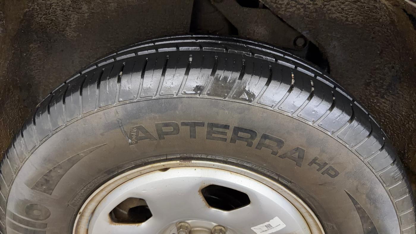 2022 Tata Safari XMA, Diesel, Automatic, 48,384 km, Right Rear Tyre Tread