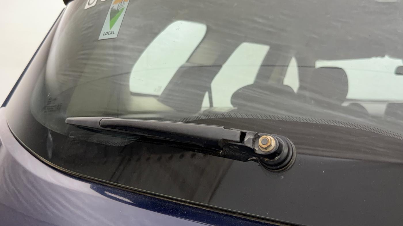 2022 Tata Safari XMA, Diesel, Automatic, 48,384 km, Rear Wiper