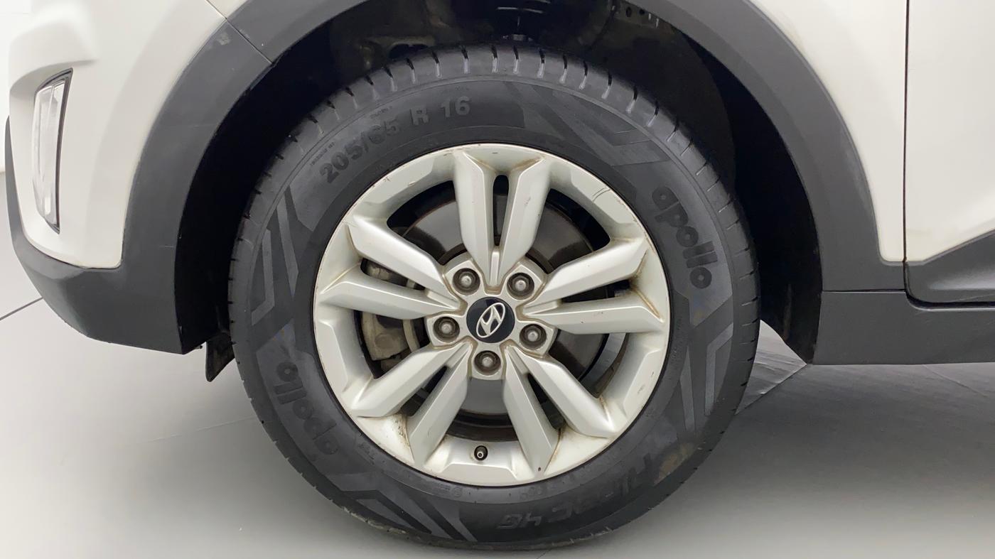 2015 Hyundai Creta SX PLUS 1.6 PETROL, Petrol, Manual, 68,592 km, Left Front Wheel