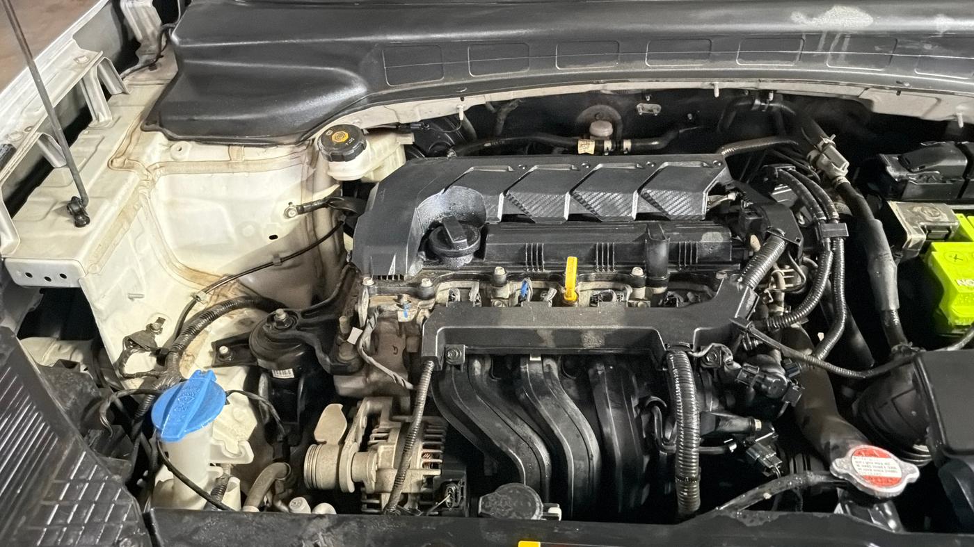 2022 Hyundai Creta E 1.5 PETROL, Petrol, Manual, 47,267 km, Engine View - Right