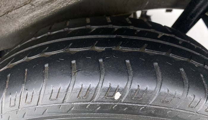 2018 Maruti Wagon R 1.0 VXI, CNG, Manual, 84,844 km, Left Rear Tyre Tread