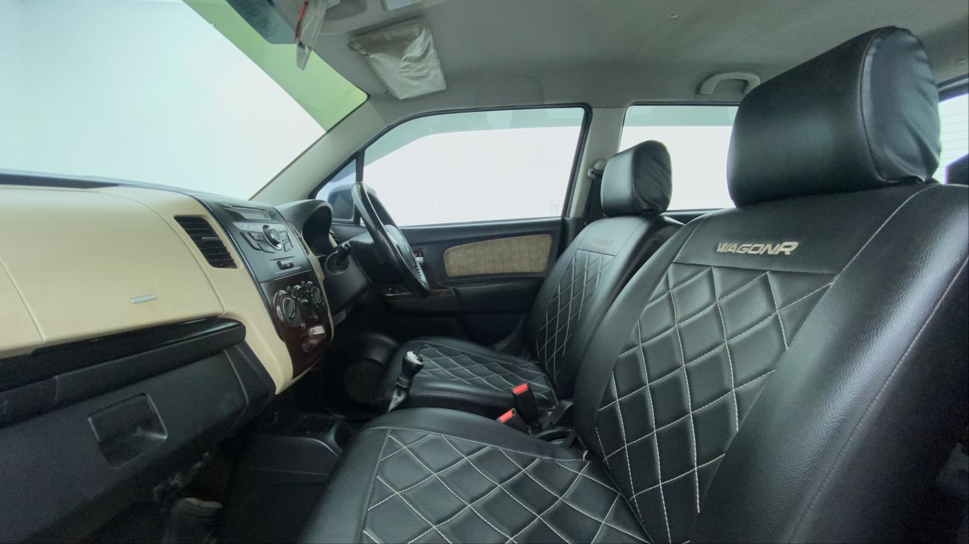 2018 Maruti Wagon R 1.0 VXI, CNG, Manual, 84,844 km, Right Side Front Door Cabin