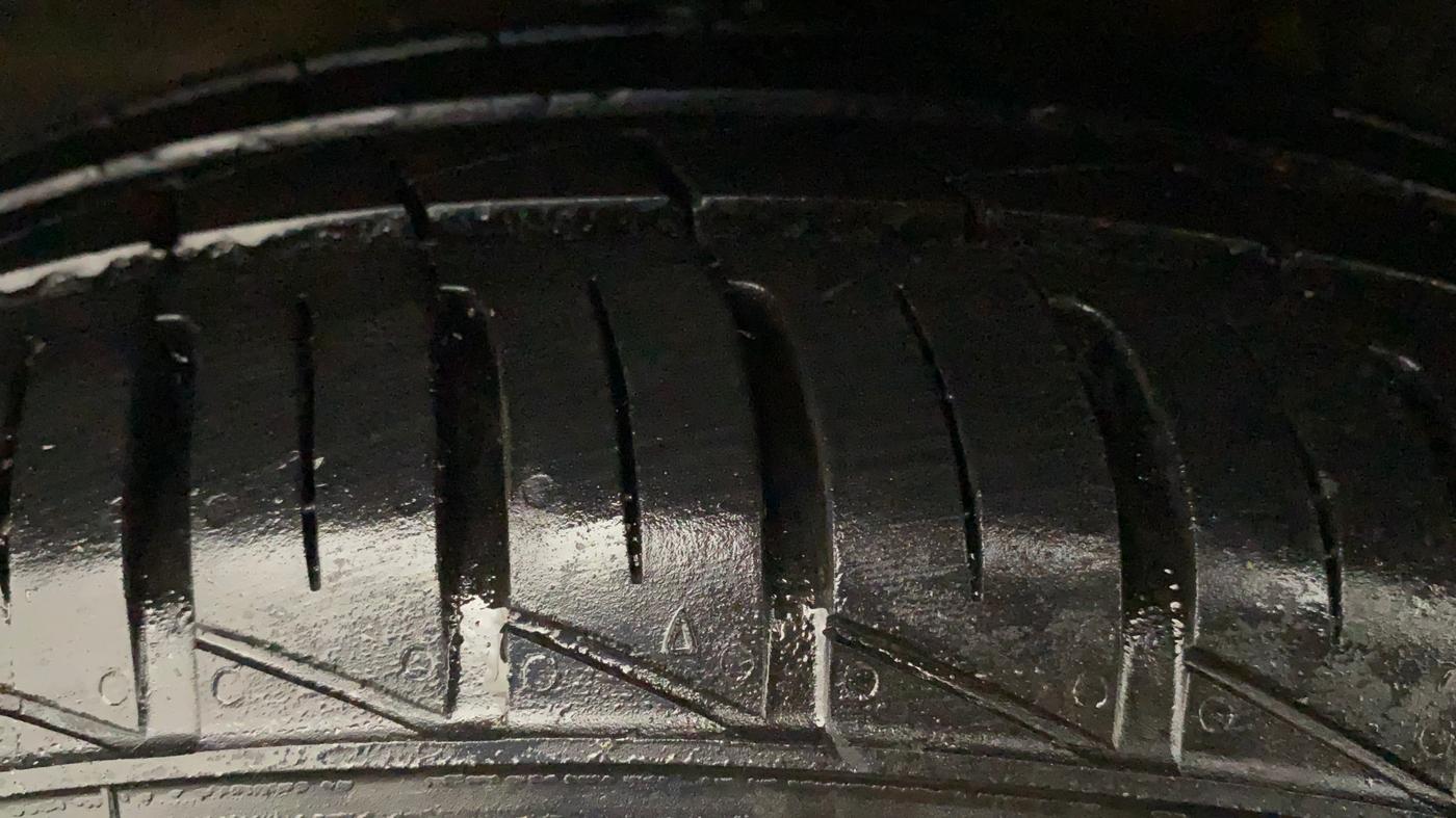 2021 Hyundai AURA S 1.2 CNG, CNG, Manual, 21,104 km, Right Rear Tyre Tread