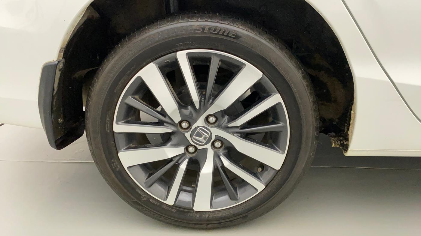 2022 Honda City 1.5L I-VTEC VX CVT, Petrol, Automatic, 13,594 km, Right Rear Wheel