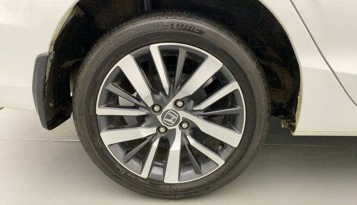 2022 Honda City 1.5L I-VTEC VX CVT, Petrol, Automatic, 13,594 km, Right Rear Wheel